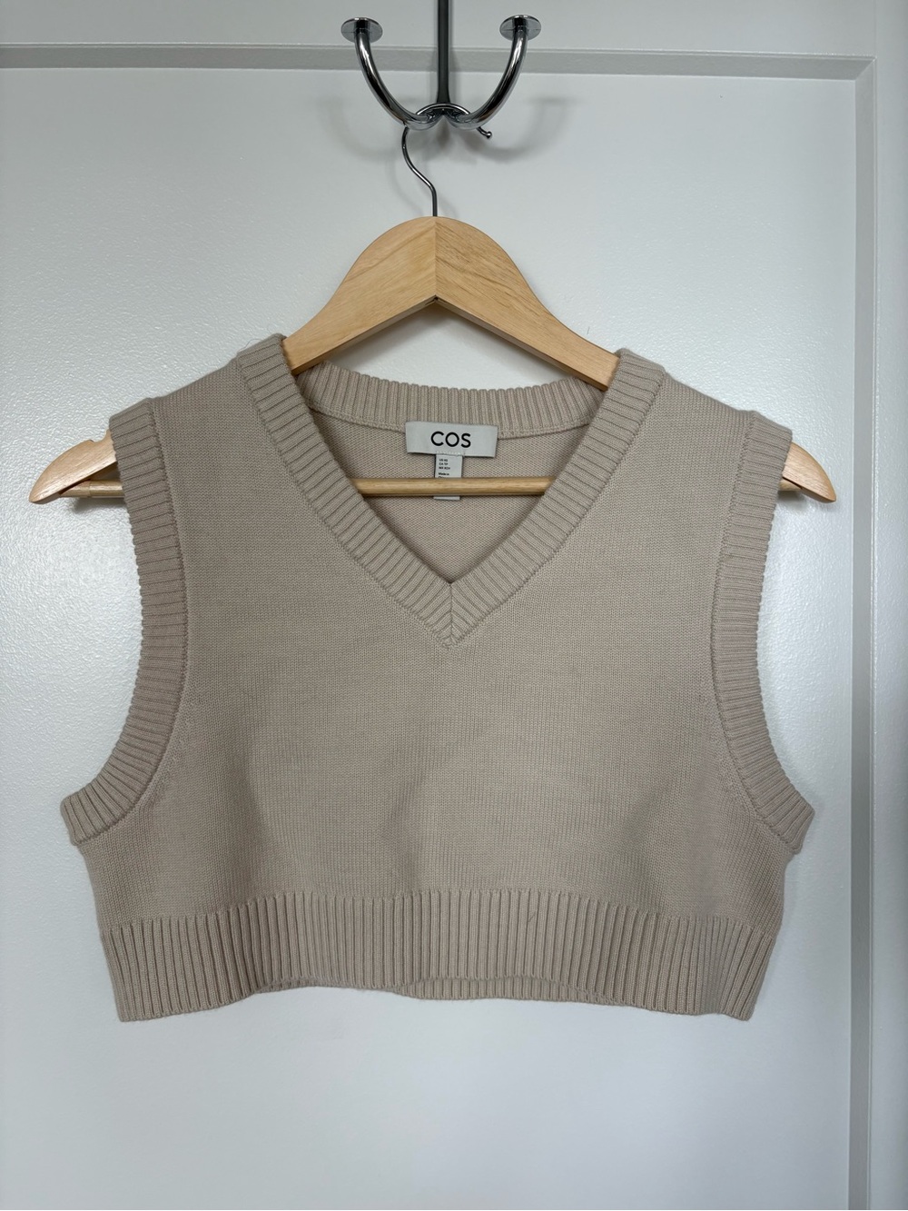 COS Neutral Beige V-Neck Cropped Knit Vest